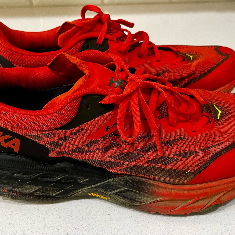 HOKA Speedgoat 5, men’s size 10D, great shape, tread like new